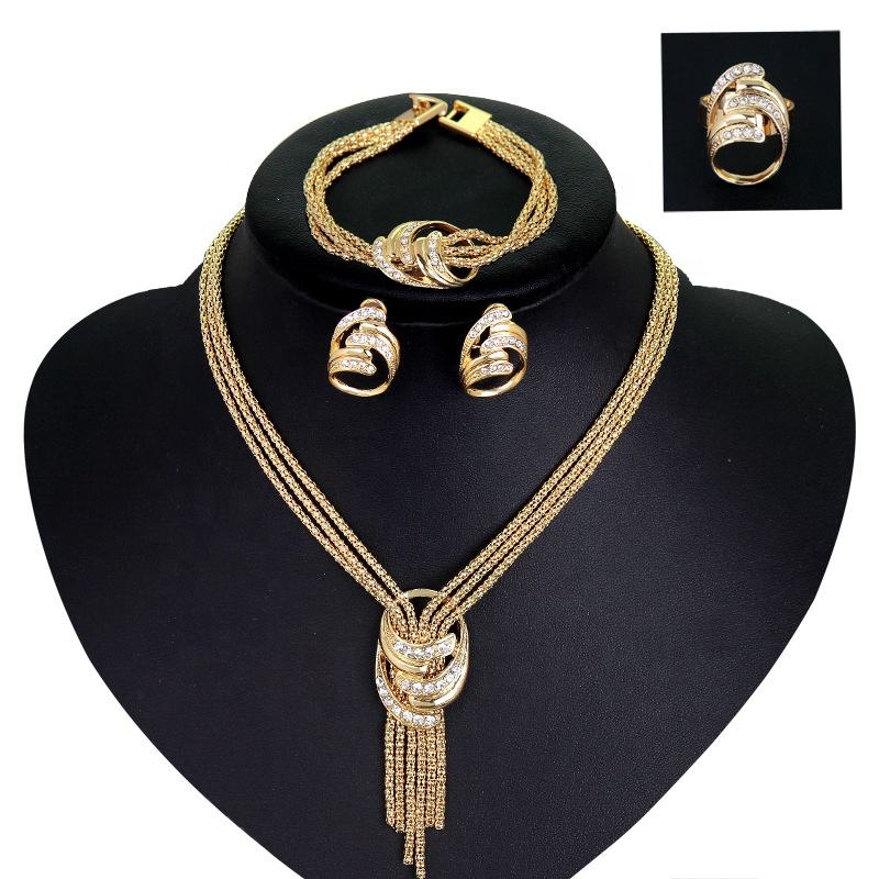 Hot Sell Gold Alloy and Rhinestone Bridal Necklace